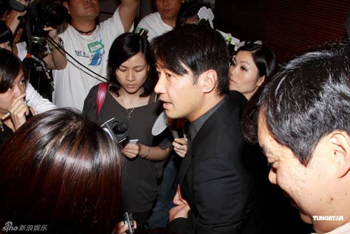 Những scandal "để đời" của sao Hoa ngữ, Phim, Thanh Long,Tran Quan Hy,Chuong Tu Di,Chung Han Dong,Truong Ba Chi,Nguyen Kinh Thien