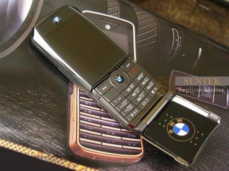 "Dế độc" cho siêu xe BMW, hãng điện thoại SUNTEK vừa cho ra mắt Model
BMW 760. - 2