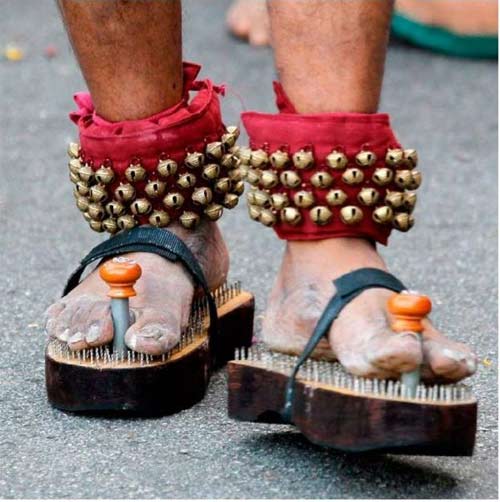 Hành xác tại lễ hội Thaipusam - 1
