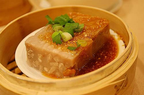 Nếm thử bánh khoai môn của người Hoa - 11