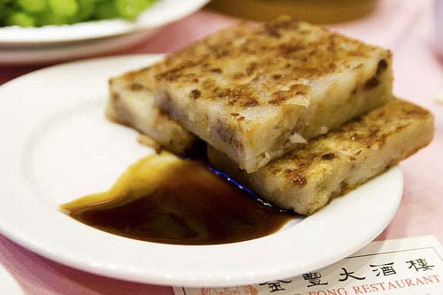 Nếm thử bánh khoai môn của người Hoa - 9
