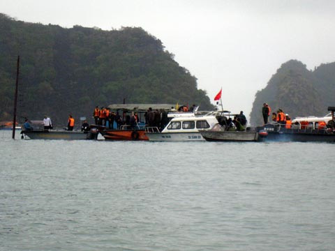 Lời kể kinh hoàng vụ chìm tàu ở Hạ Long - 1