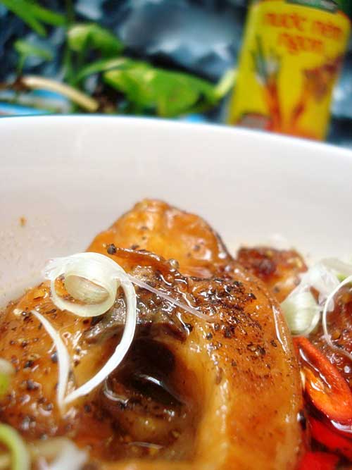 Trời lạnh nấu cá lóc kho tiêu - 3