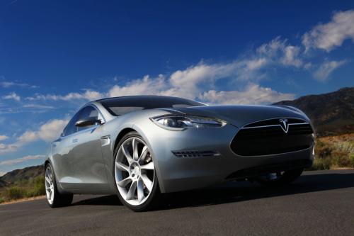 Tesla Model S có giá 57.400 USD - 1