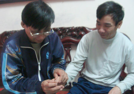 "Dị nhân" chẩn bệnh qua móng tay - 1