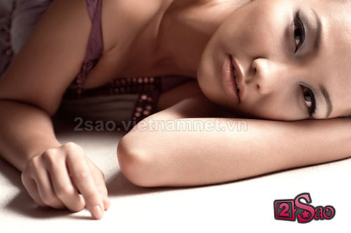 Kim Hiền sexy với vai trần - 7