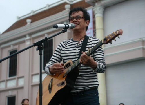 Sao Việt hưởng ứng Giờ Trái Đất, Ca nhạc - MTV, gio trai dat, gio trai dat 2011, tat den, tat dien, cat dien