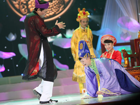 Các Táo rủ nhau "nhập đồng" - 12