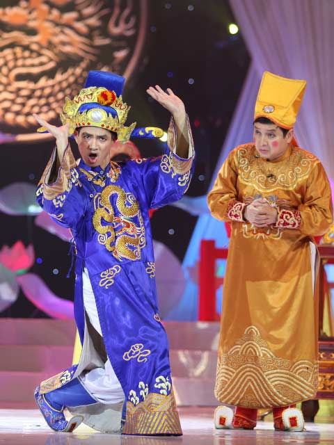 Các Táo rủ nhau "nhập đồng" - 20