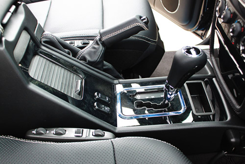 Mercedes-Benz G55 AMG "quái vật" núp bóng cổ kính, Ô tô - Xe máy, Mercedes-Benz G55 AMG, Mercedes-Benz G55, AMG, xe Mercedes-Benz G55 AMG, o to, Mercedes-Benz, G55 AMG, bao