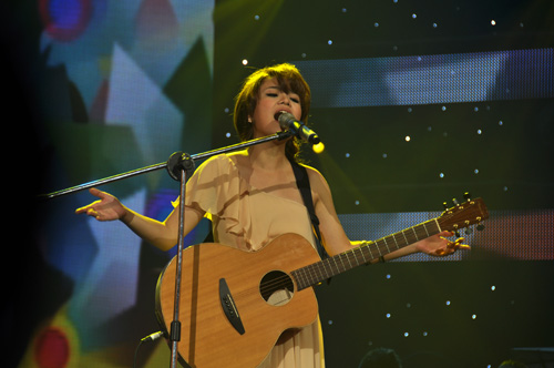 Bài hát Việt 2011: Sao trẻ lên ngôi, Ca nhạc - MTV, bai hat viet 2011, bai hat viet, bai hat viet 2012, bài hát việt 2012, chung ket bai hat viet 2011, nhac sy tre, nhieu dot pha, nguyen vinh tien, thai trinh, duong duc tam