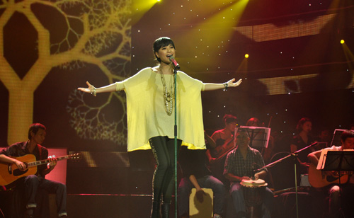 Bài hát Việt 2011: Sao trẻ lên ngôi, Ca nhạc - MTV, bai hat viet 2011, bai hat viet, bai hat viet 2012, bài hát việt 2012, chung ket bai hat viet 2011, nhac sy tre, nhieu dot pha, nguyen vinh tien, thai trinh, duong duc tam