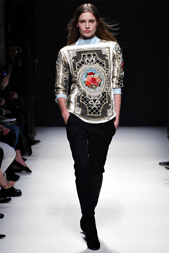 Paris FW: Nóng bỏng như cô gái Pháp, Thời trang, Balmain, Olivier Rousteing,Christophe Decarnin, maximalist, jacket, váy