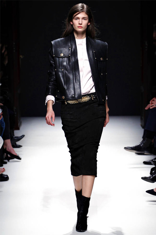 Paris FW: Nóng bỏng như cô gái Pháp, Thời trang, Balmain, Olivier Rousteing,Christophe Decarnin, maximalist, jacket, váy