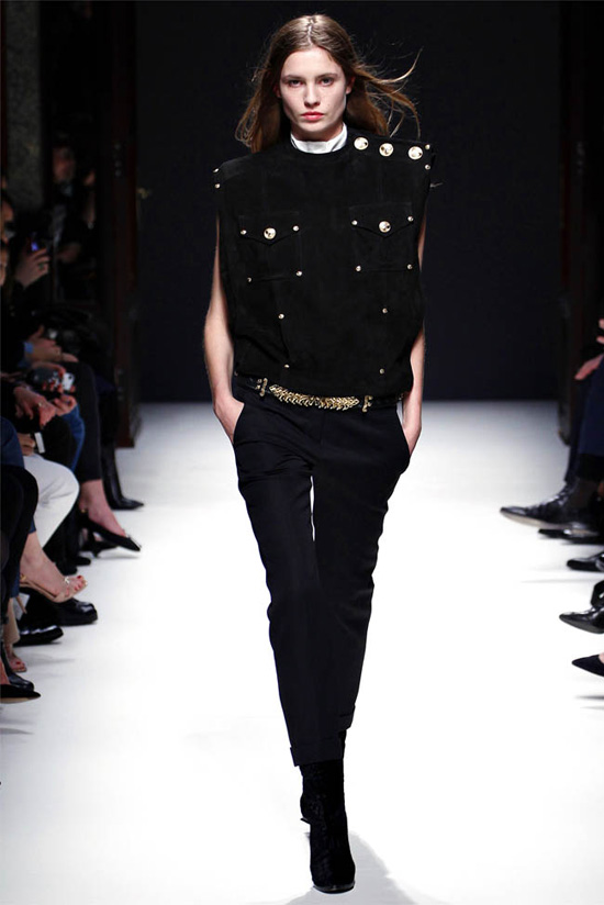 Paris FW: Nóng bỏng như cô gái Pháp, Thời trang, Balmain, Olivier Rousteing,Christophe Decarnin, maximalist, jacket, váy