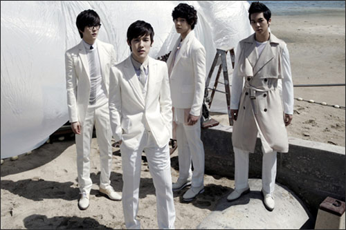 Nhóm nhạc nam lùn nhất K-Pop, Ca nhạc - MTV, nhom nhac nam lun nhat, nhom nhan nam kpop, chieu cao trung binh nhom nhac nam, super junior, big bang, cnblue, tvxq, b2st, ss501, 2pm, 2am, teen top, x5, boyband kpop, kpop, tin tuc