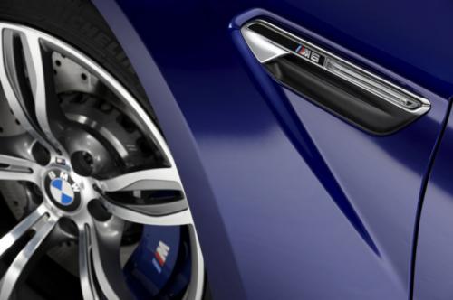 Đánh giá BMW M6 Coupe và Convertible, Ô tô - Xe máy, BMW M6 Coupe , danh gia BMW M6 Coupe va Convertible, BMW M6 Coupe, BMW M6 Convertible, ra mat BMW M6 Coupe, gia BMW Convertible, o to, 2012 BMW M6 Coupe, 2012 BMW Convertible, tin tuc o to, BMW M5, 6 Series, BMW