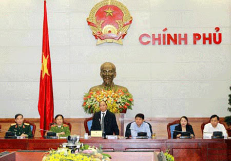 Cấm cán bộ uống rượu, bia giờ nghỉ trưa - 1