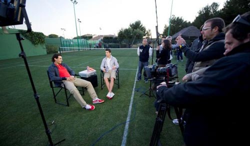 Nadal “đàm đạo” Ronaldo: Bóng đá, tennis và hơn thế, Ngôi sao bóng đá, Bóng đá, ronaldo - nadal, ronaldo dam dao nadal, ronaldo, nadal, real, rafa nadal, quan vot, tay vot so 2 the gioi, cr7, bongda, bongda 24h, ket qua bong da, bao bong da