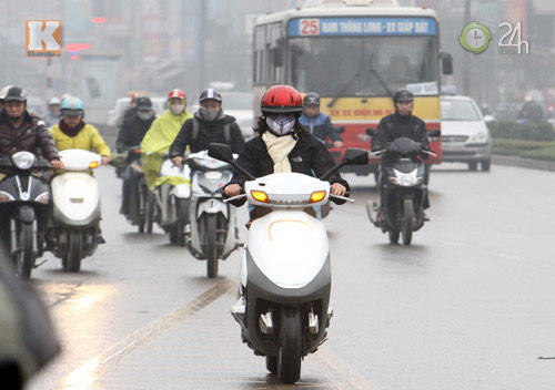 Hà Nội: Sương mù bao trùm thành phố - 4