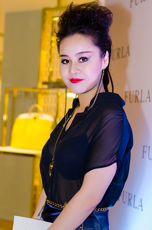 Vợ chồng Đan Lê gây chú ý - 10