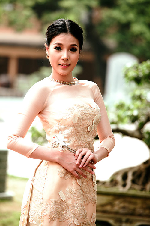 Đón xuân mới với áo dài cách điệu - 3