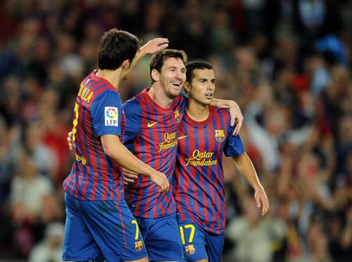 Barca: Họng pháo nào để phá boong ke? - 2