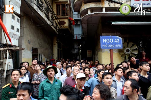 HN: Cháy lớn ở chợ Giời, dân hoảng loạn - 2