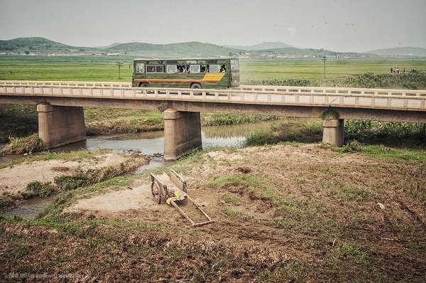 Ảnh chụp trộm đời sống thường ngày ở Triều Tiên - 7