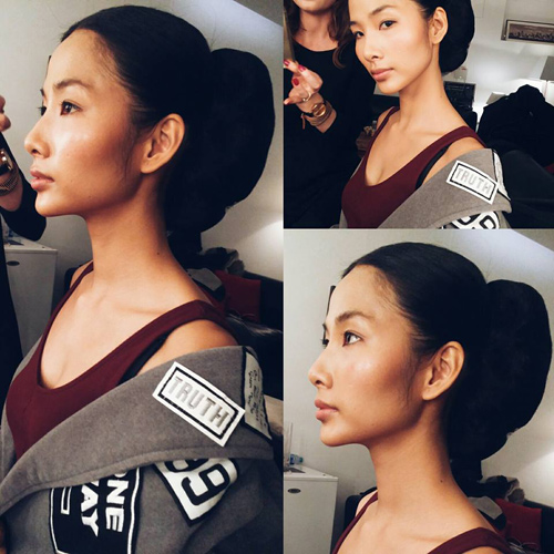 Hoàng Thùy quá khác lạ ở Tuần lễ thời trang London - 2