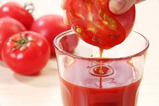 Cà chua có thể xay nhuyễn để đắp mặt và uống