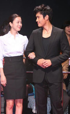 Lee Byung Hun&Kim Tae Hee quay lại phim IRIS 2?, Phim, phim Iris 2, Lee Byung Hun, Kim Tae Hee, Athena, Iris 1, Taewon Entertainment, đàm phán, tháng 10, Nhật Bản