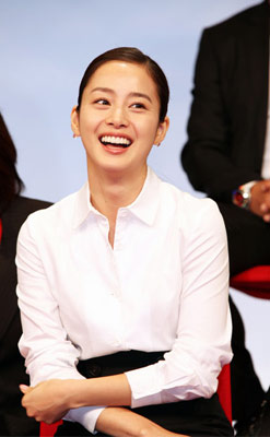Lee Byung Hun&Kim Tae Hee quay lại phim IRIS 2?, Phim, phim Iris 2, Lee Byung Hun, Kim Tae Hee, Athena, Iris 1, Taewon Entertainment, đàm phán, tháng 10, Nhật Bản