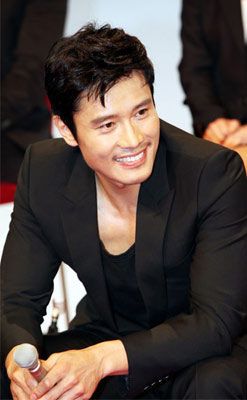 Lee Byung Hun&Kim Tae Hee quay lại phim IRIS 2?, Phim, phim Iris 2, Lee Byung Hun, Kim Tae Hee, Athena, Iris 1, Taewon Entertainment, đàm phán, tháng 10, Nhật Bản