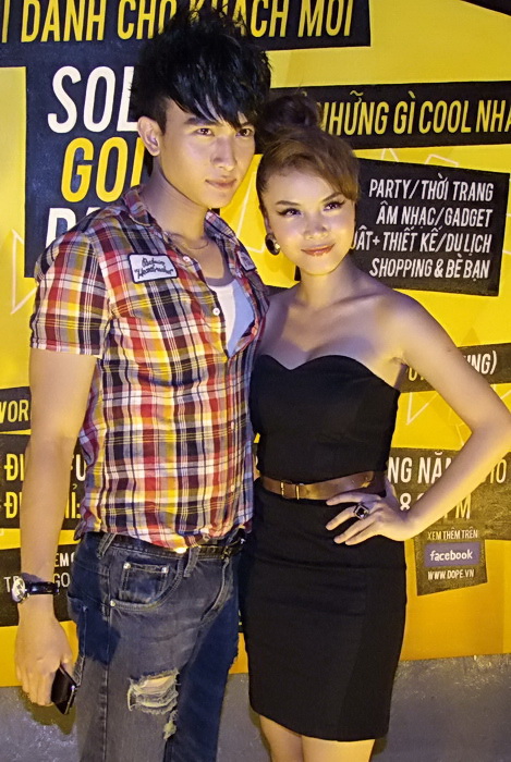 Tăng Thanh Hà, Kim Hiền vui hết cỡ trong party đêm, Phim, Tăng Thanh Hà, Chung Thục Quyên, Kim Hiền, Bữa tiệc vàng, Yến Trang, Ngọc Quyên, Diễm Châu, party đêm, người mẫu, ca sĩ