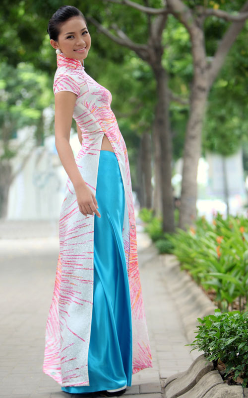 Anh+Ao+Dai+Sieu+Mong Tin tuc | Web giai tri so1 | tin tuc trong ngay| bong da | thoi trang
