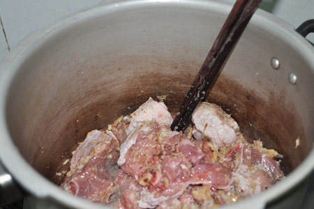 Đùi gà tây nấu giả cầy - 3