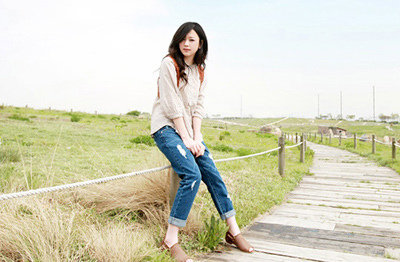 Tư vấn thời trang: Mặc jean... rách đến công sở, nên chăng?, Thời trang, jean, jean rách, jean mài, jean loang, jean công sở