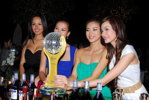 "Rừng sao" mừng chiến thắng Ngô Thanh Vân, Ca nhạc - MTV, Ngô Thanh Vân, Bước nhảy hoàn vũ, Dancing Queen,