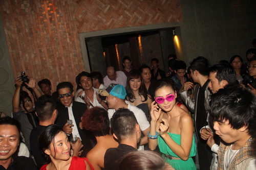 "Rừng sao" mừng chiến thắng Ngô Thanh Vân, Ca nhạc - MTV, Ngô Thanh Vân, Bước nhảy hoàn vũ, Dancing Queen,