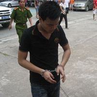 Tuyên án kẻ tra tấn bé Hồng Anh