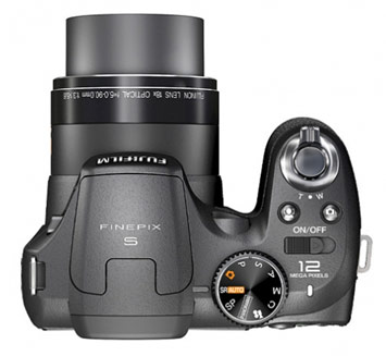 Sở hữu máy ảnh siêu zoom Fujifilm S1800 giá siêu rẻ 4.149.000vnđ, Thời trang Hi-tech, 