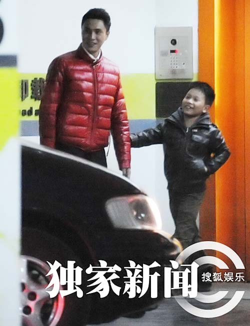 Kim Hee Sun, Trần Khôn bị chụp lén - 10