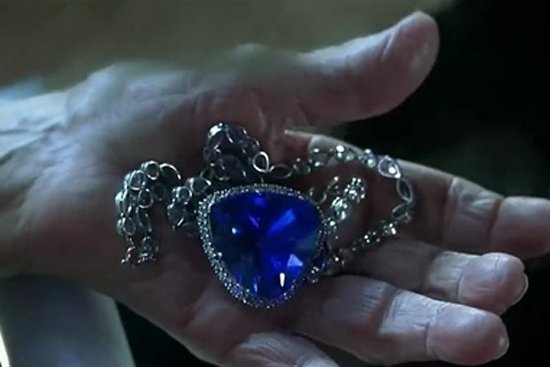 "Tín vật tình yêu" trong phim ảnh - 3