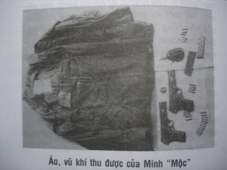Giang hồ đấu với công an bằng lựu đạn - 1