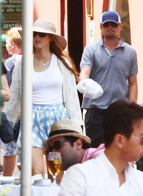 Bắt quả tang Leonardo DiCaprio và Blake Lively hẹn hò tại Ý, Phim, Leonardo DiCaprio, Blake Lively, hen ho, dien vien, sao Hollywood