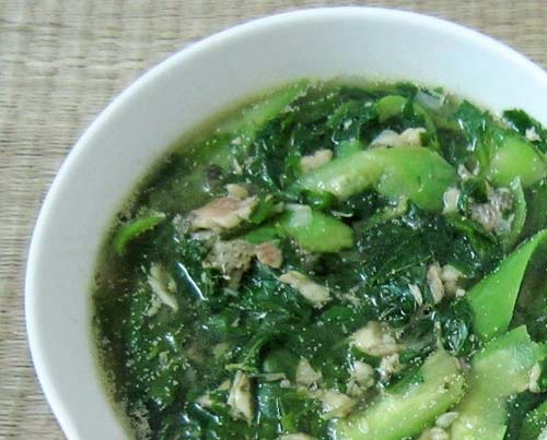 Canh rau đay mồng tơi nấu cá rô đồng - 7