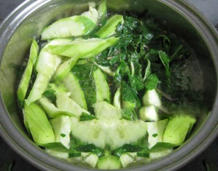 Canh rau đay mồng tơi nấu cá rô đồng - 6