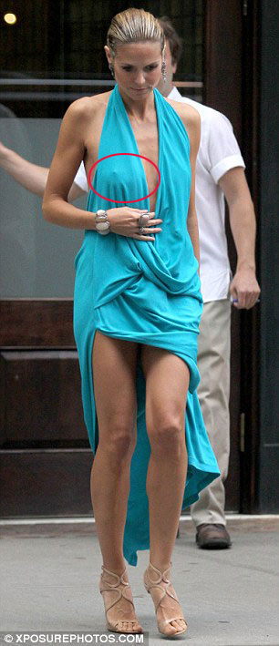Heidi Klum hằn... "vết" ở ngực, Thời trang, my nhan sexy, amfAR, gala tu thien,