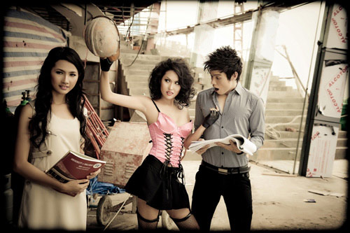 Phi Thanh Vân ... "cướp tình" trong game online mới - 7